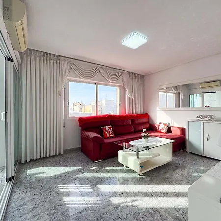 152 La Paz Alicante-holiday דירה *